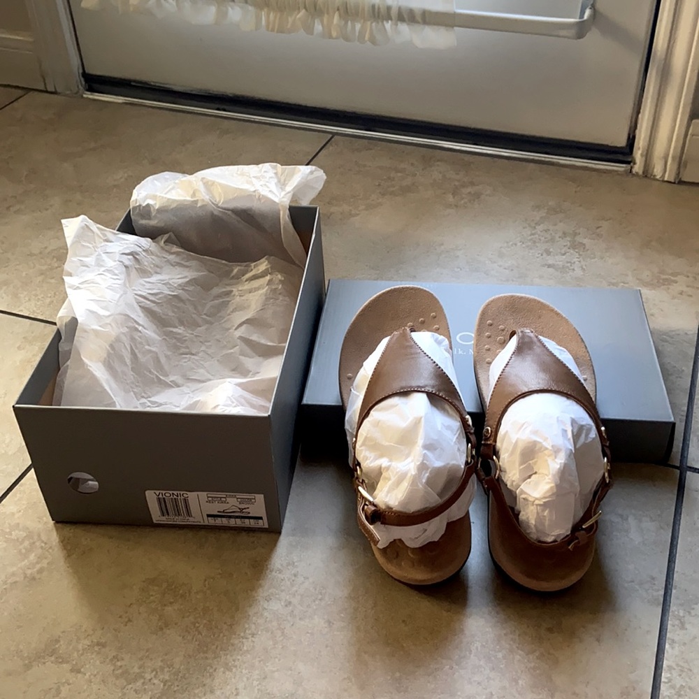 Sandals.  Vionic Carmel color sandals.